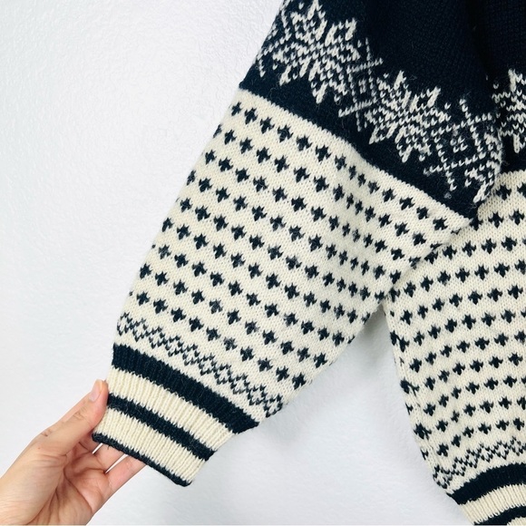 Sweater Market Wool Embroidered Sweater size XS - Picture 5 of 5